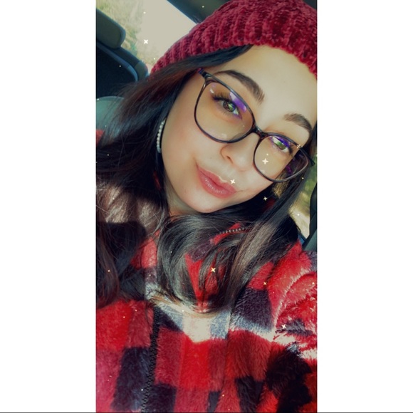 -ABOUT ME🖤- - Picture 2 of 3